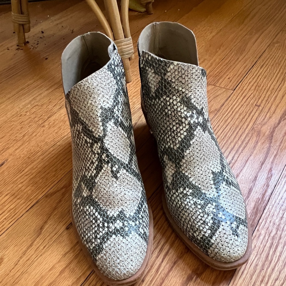 Vince Camuto booties